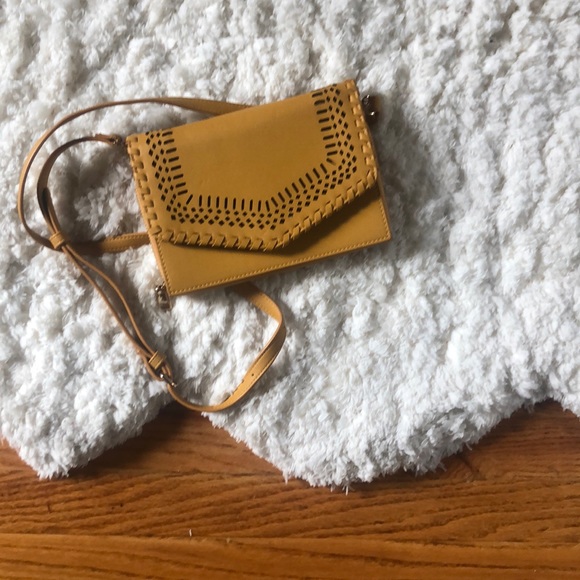 Moda Luxe Handbags - Moda Luxe Crossbody